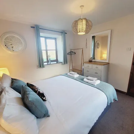 Grosmont Cottage, Ruswarp * Whitby